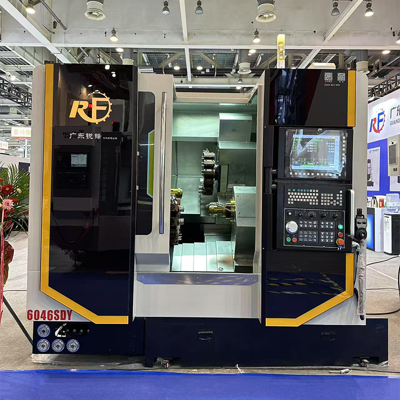 Çift mili CNC torna